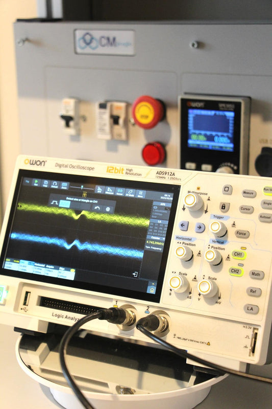 Owon ADS912A Digital Oscilloscope – 125 MHz Bandwidth, 2 Channels, 12-bit, with Touchscreen and Optional Logic Analyzer