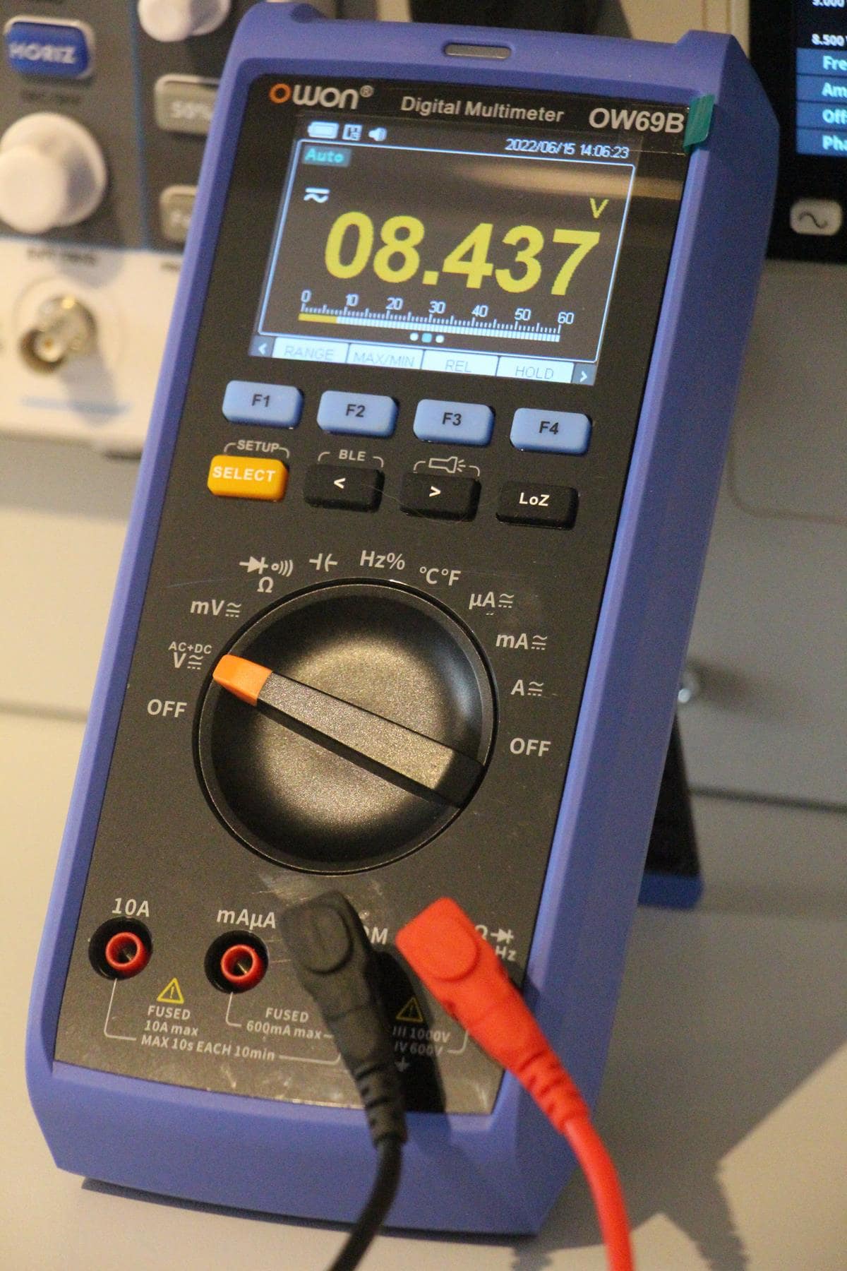 Owon OW69B Industrial& Lab Multimeter – True RMS, LoZ, AC+DC Power Measurement, USB