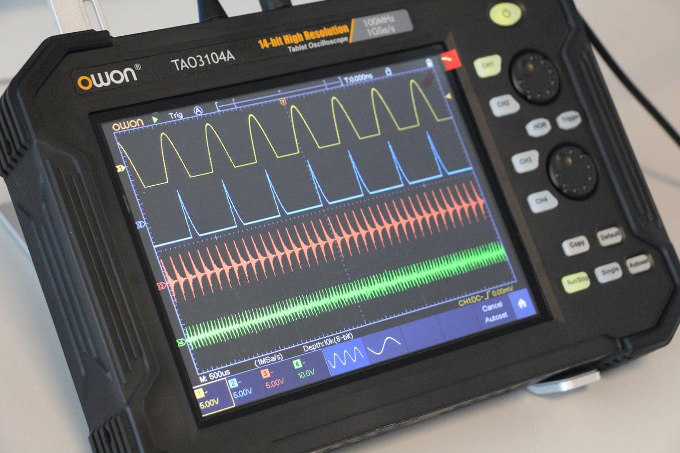 Owon TAO3104 Tablet Oscilloscope – 4CH, 100MHz