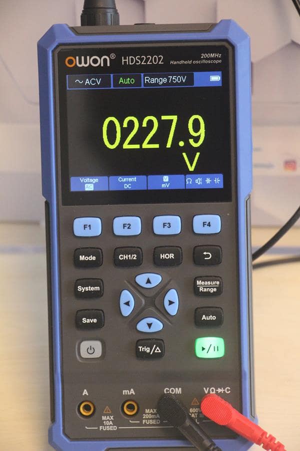 OWON HDS2202 Handheld Oscilloscope &Multimeter – 200 MHz