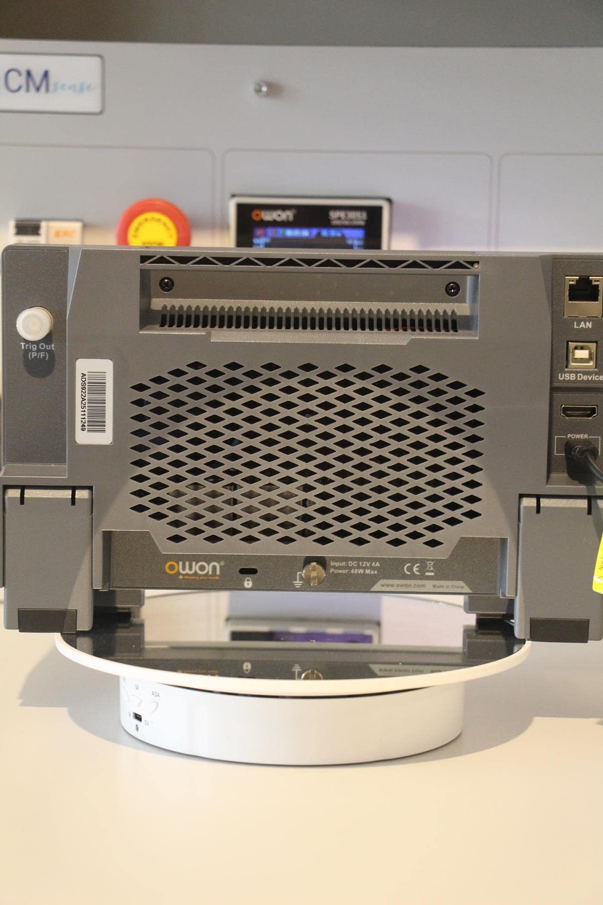 Owon ADS922A 200 MHz 12-bit Oscilloscope | 2CH, 1.25 GS/s, 7" Touch, Multimeter, Signal Generator, Logic Analyzer