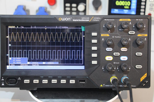 Owon SDS220 Digital Oscilloscope | 200 MHz, 2 Channels