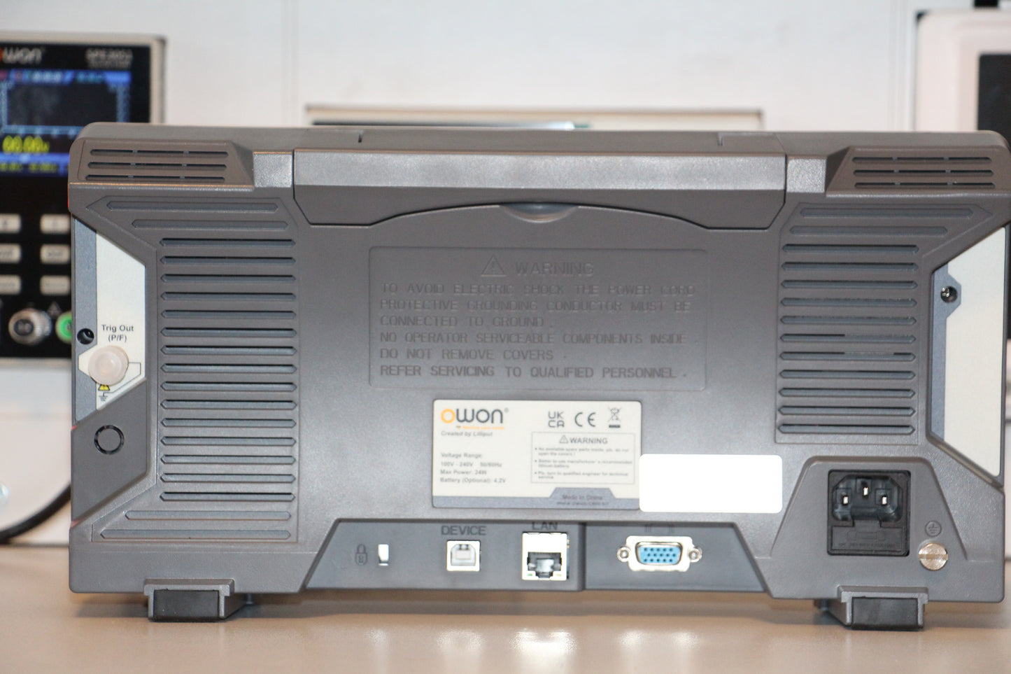 Owon XDS3104E Digital Oscilloscope – 100 MHz, 4 Channel, 8” Touch Display, Protocol Decode